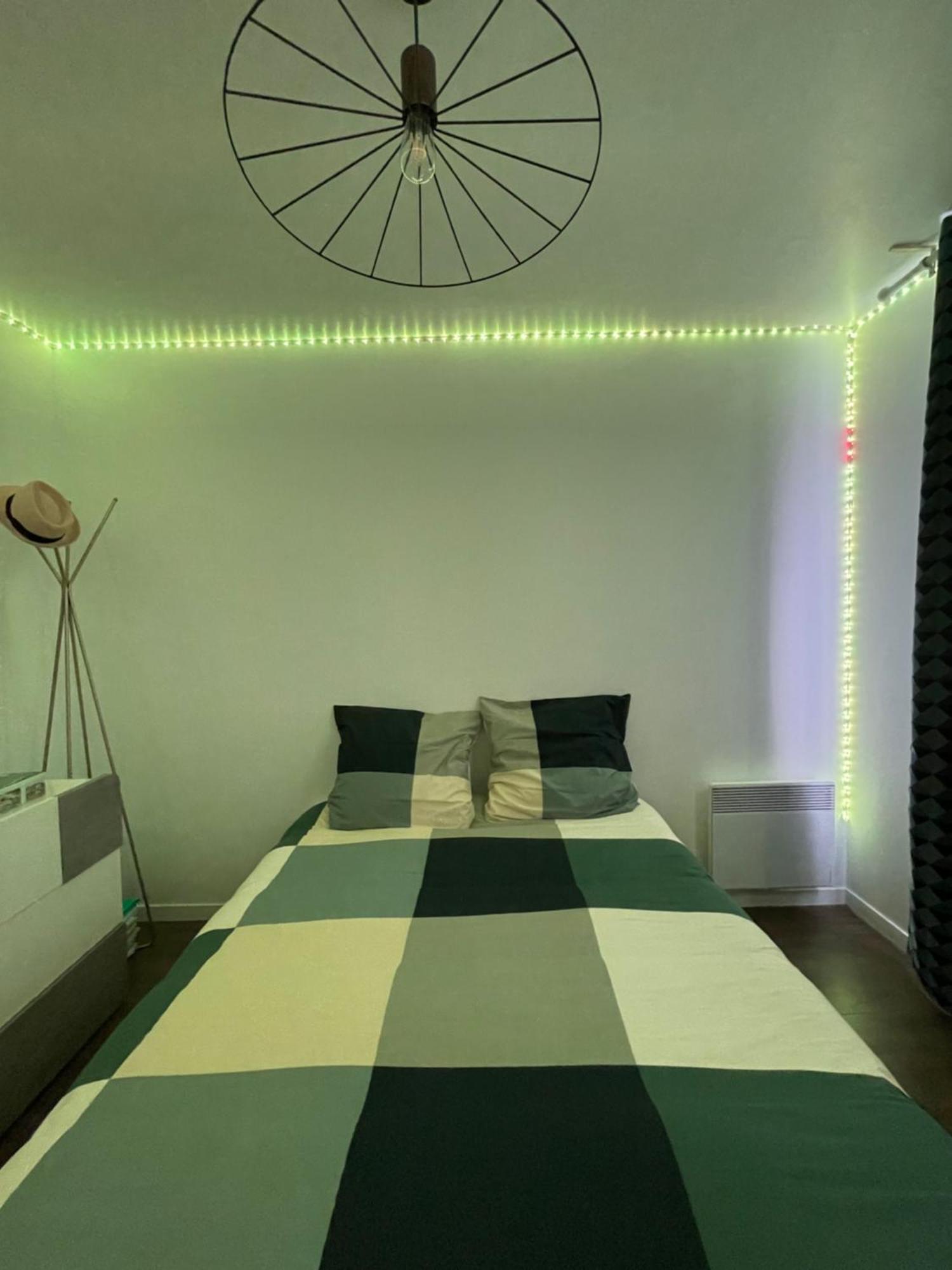 Duplex Moderne 8Per&3Ch&10 Min Disney&Parking Free Magny-le-Hongre Ngoại thất bức ảnh